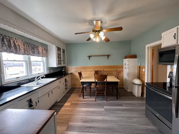$613,000 | 3993 County Road 135, Kettle River, MN 55757