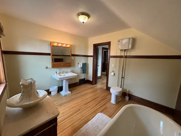 $625,000 | 3993 County Road 135, Kettle River, MN 55757