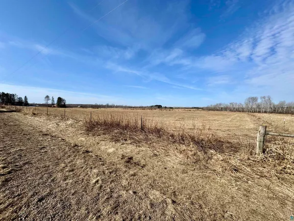 $613,000 | 3993 County Road 135, Kettle River, MN 55757