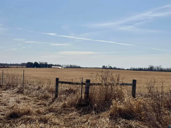 $625,000 | 3993 County Road 135, Kettle River, MN 55757