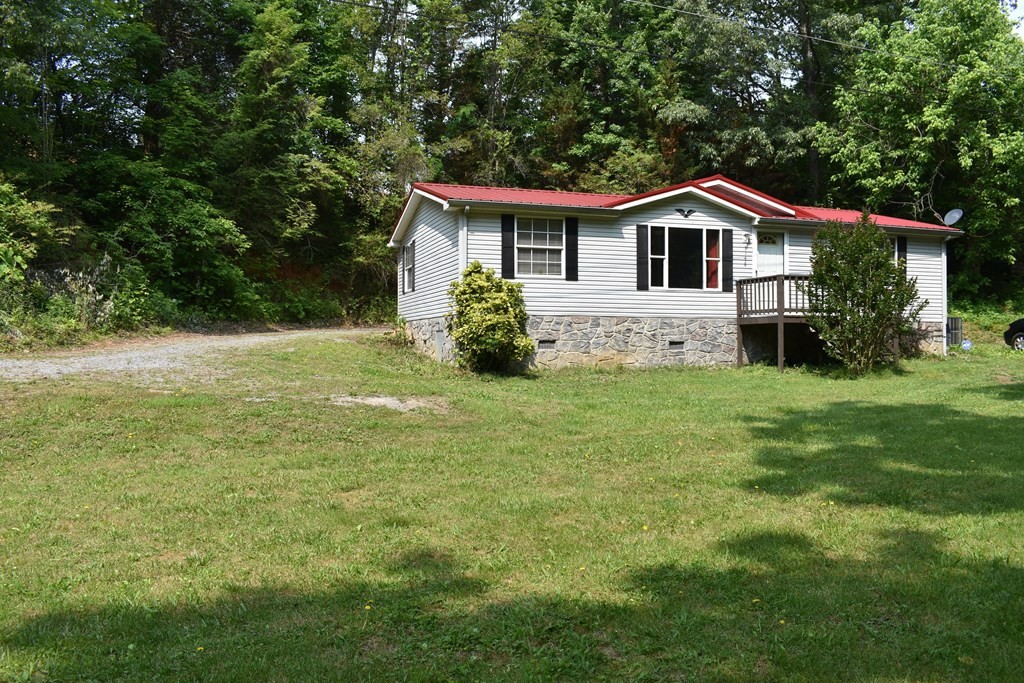 3148 McGill Road Sevierville, TN 37862 - Photo 4 of 22 Gallery Image 4