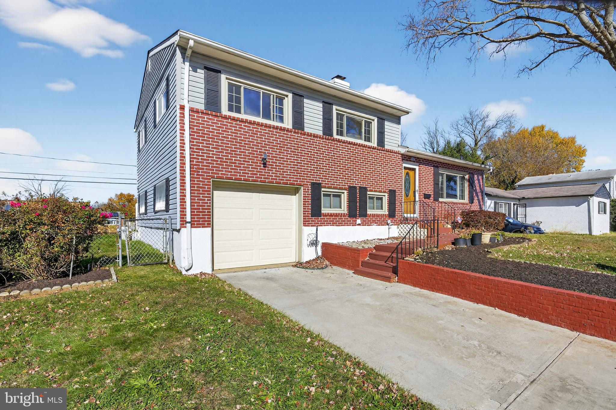 910 Prestwood Road Catonsville, MD 21228 - Photo 2 of 45