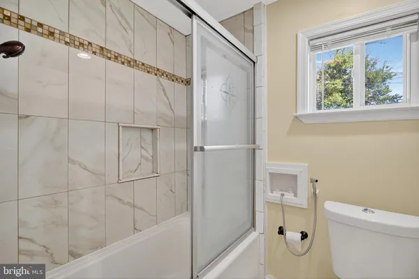 $405,000 | 910 Prestwood Road, Catonsville, MD 21228