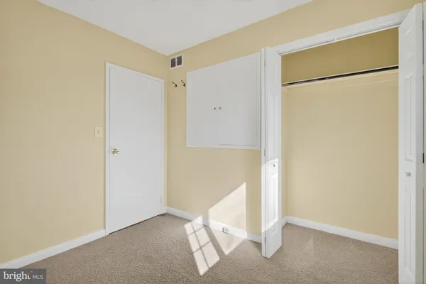 $405,000 | 910 Prestwood Road, Catonsville, MD 21228