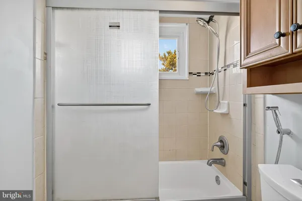 $405,000 | 910 Prestwood Road, Catonsville, MD 21228