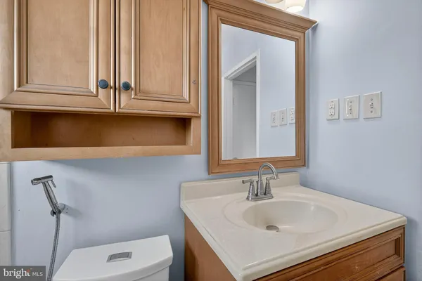 $405,000 | 910 Prestwood Road, Catonsville, MD 21228