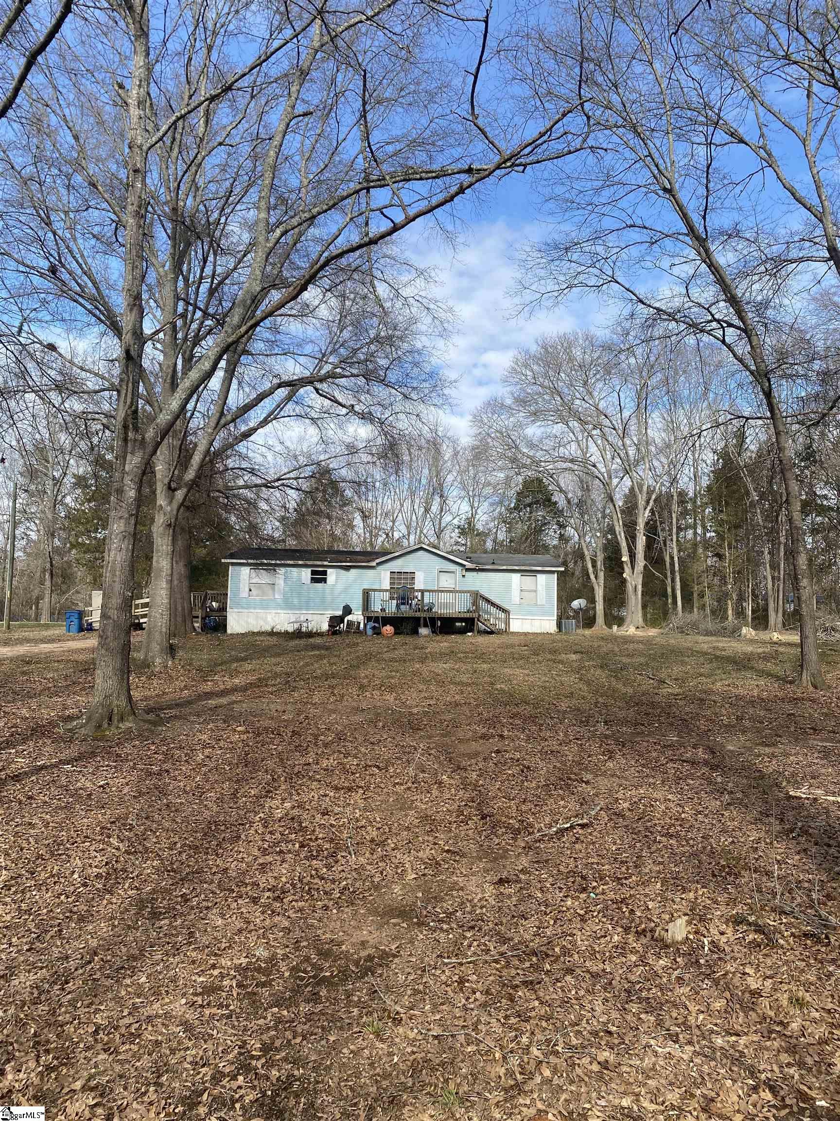 74 Marler Road Gray Court, SC 29645 - Photo 2 of 7