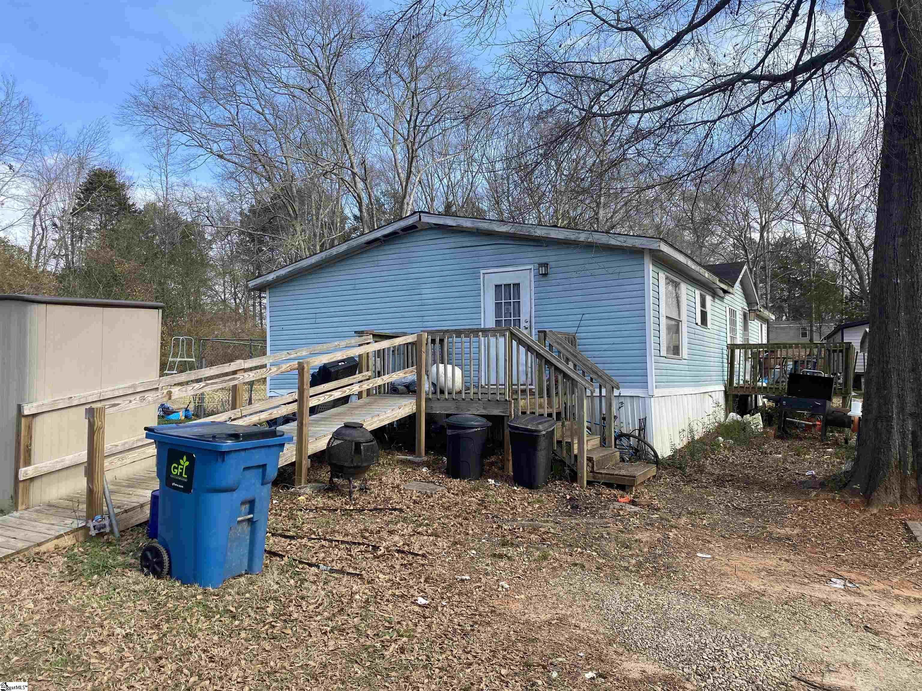74 Marler Road Gray Court, SC 29645 - Photo 6 of 7