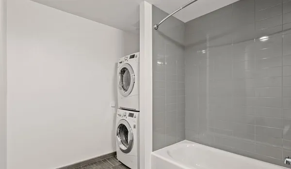 $5,160 | 99 Kneeland Street, Unit 1308, Boston, MA 02111