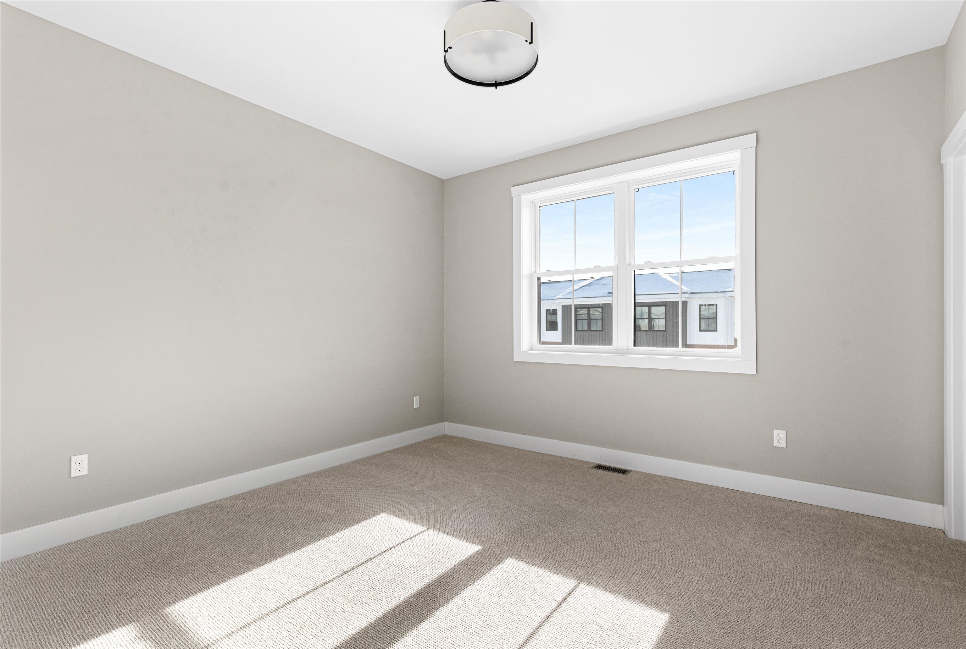 188 Alpine Drive, Unit AN80 Williston, VT 05495 - Photo 11 of 28