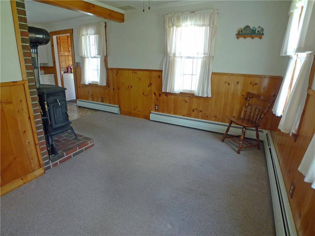 463 Wiscasset Road Boothbay, ME 04537 - Photo 9 of 19 Dining area looking toward kitchen...
