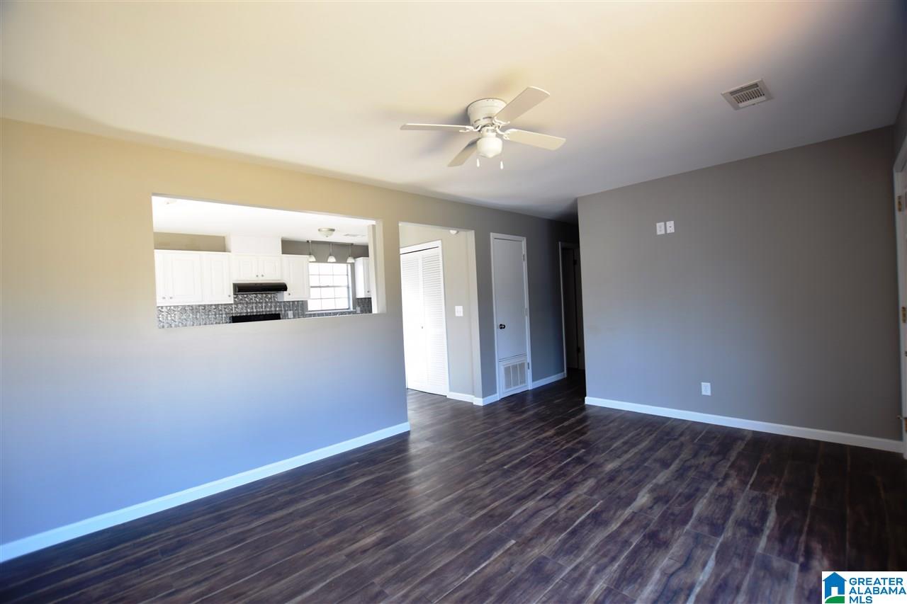 4960 Valleyview Way Adamsville, AL 35005 - Photo 4 of 36