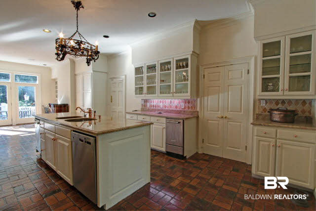 307 Cameron Court Daphne, AL 36526 - Photo 11 of 43 kitchen