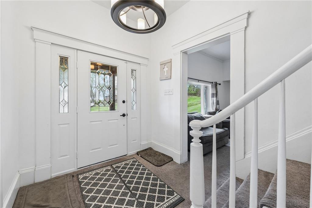 1495 Renton Road Pittsburgh, PA 15239 - Photo 3 of 38 Gallery Image 3