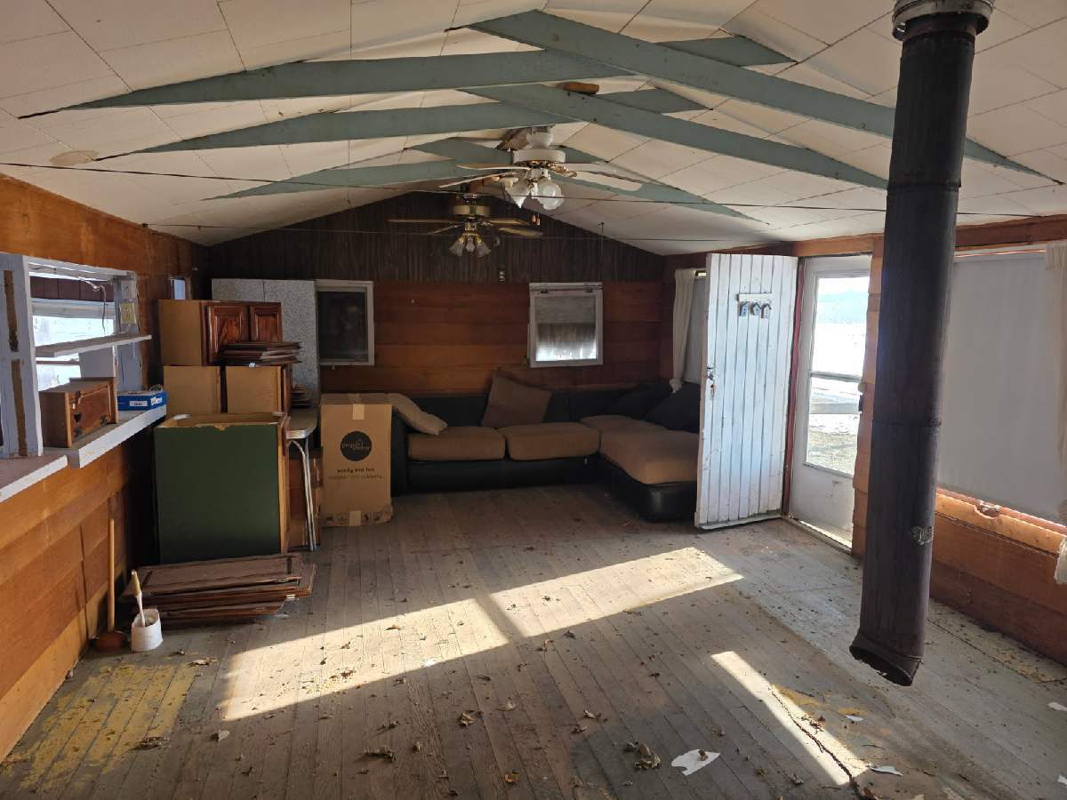 13420 Howard Road Prophetstown, IL 61277 - Photo 9 of 14