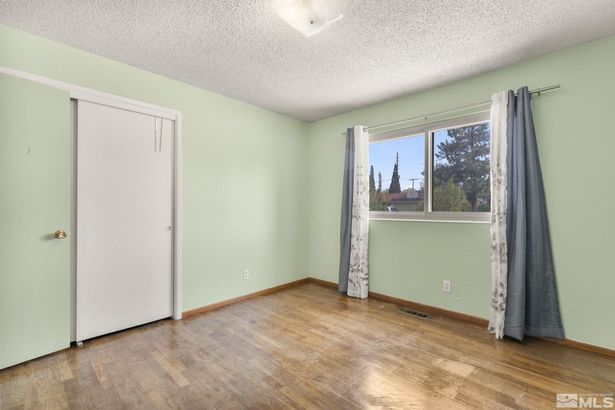 1700 Hawthorne Road Reno, NV 89502 - Photo 24 of 36 Photo 24