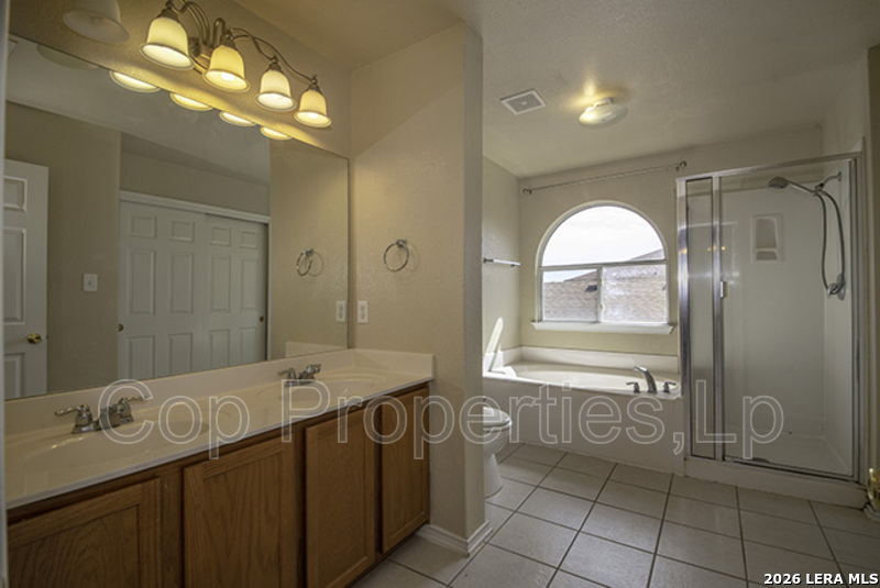 518 Reba Converse, TX 78109 - Photo 21 of 25