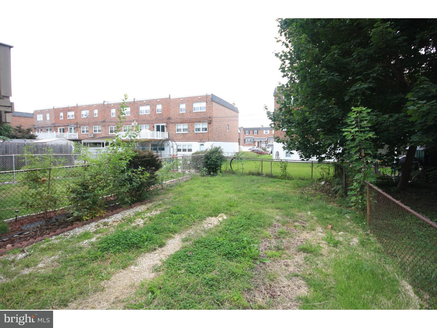 12631 Dunks Ferry Road Philadelphia, PA 19154 - Photo 20 of 20 Back Yard