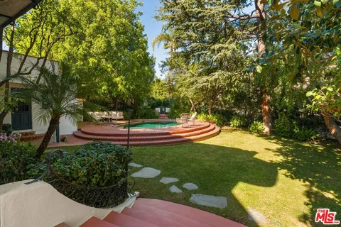$3,600,000 | 2041 Grace Avenue, Los Angeles, CA 90068