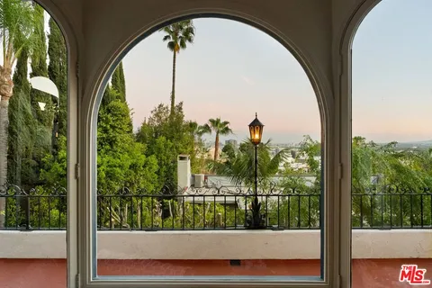 $3,600,000 | 2041 Grace Avenue, Los Angeles, CA 90068