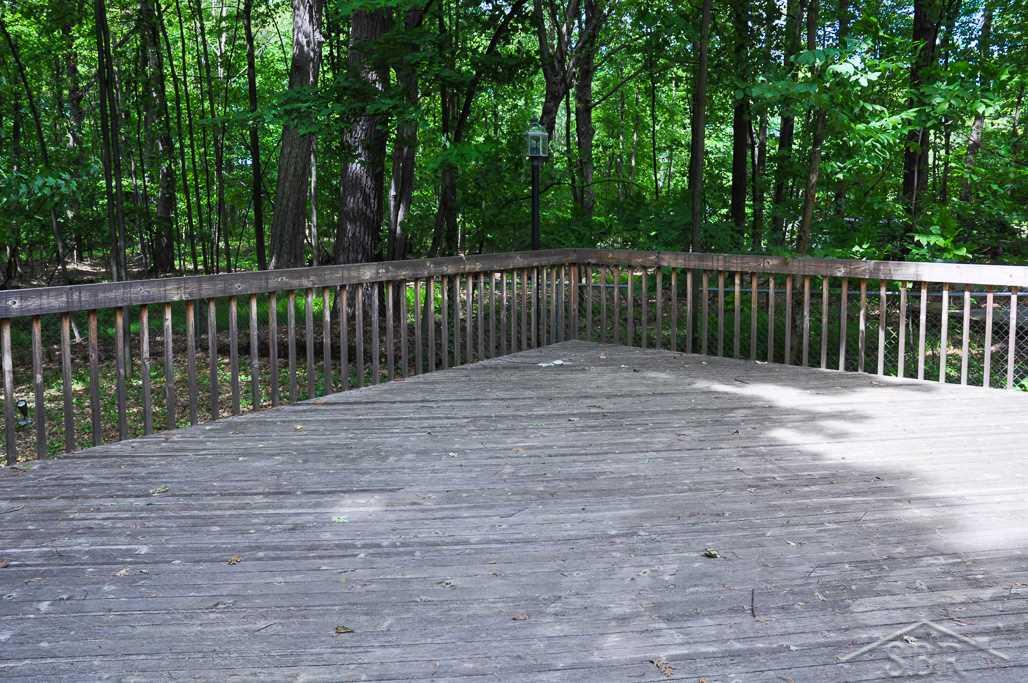 1911 North Miller Road Saginaw, MI 48609 - Photo 20 of 33 31321941-19.JPG