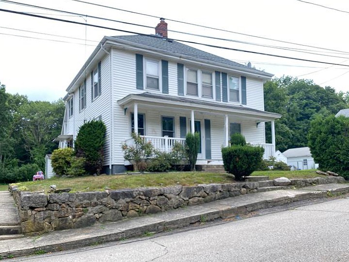 26 Benoit Street Coventry, RI 02816 - Photo 1 of 14 Gallery Image 1