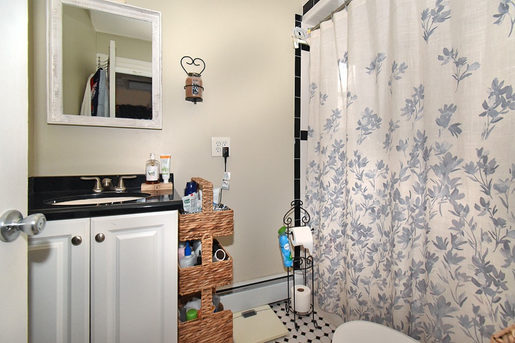 26 Benoit Street Coventry, RI 02816 - Photo 9 of 14 Gallery Image 9