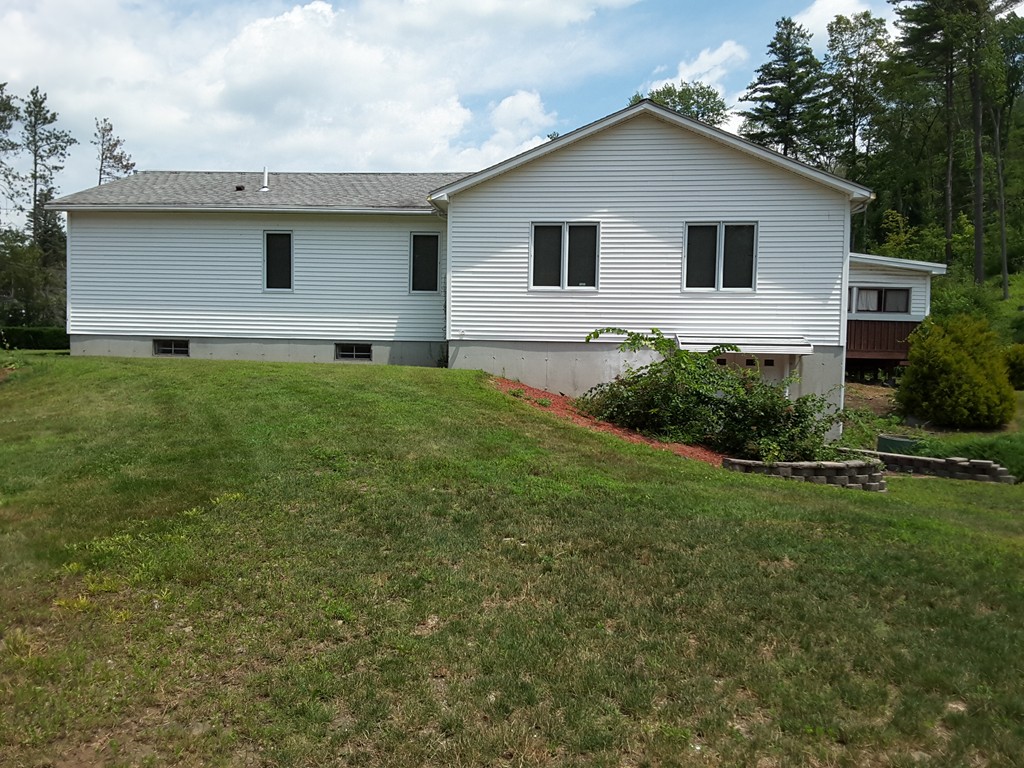14 Shady Path Ware, MA 01082 - Photo 3 of 30