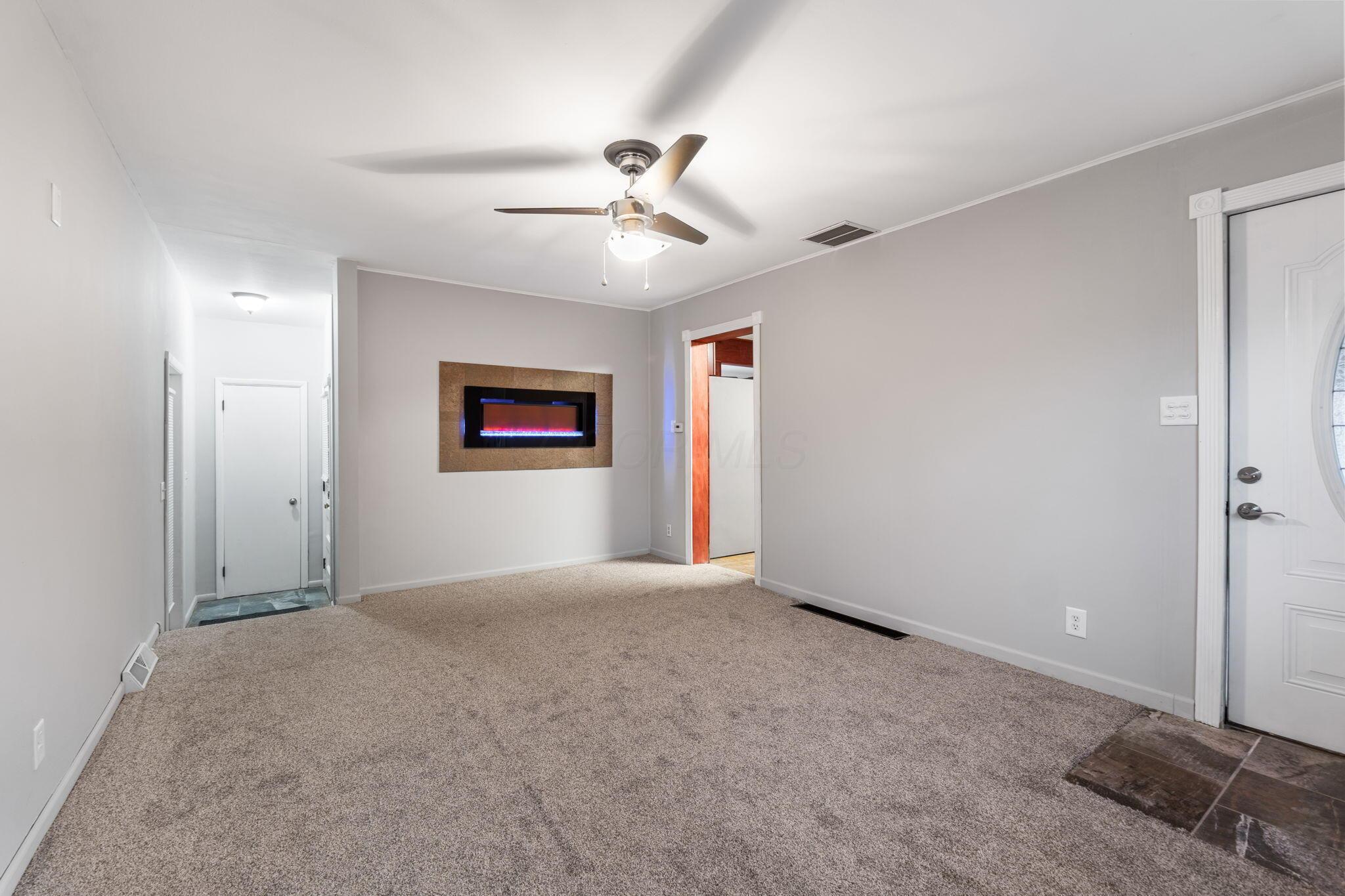 761 Ross Road Columbus, OH 43213 - Photo 27 of 78 761 Ross Road (Interior)-18