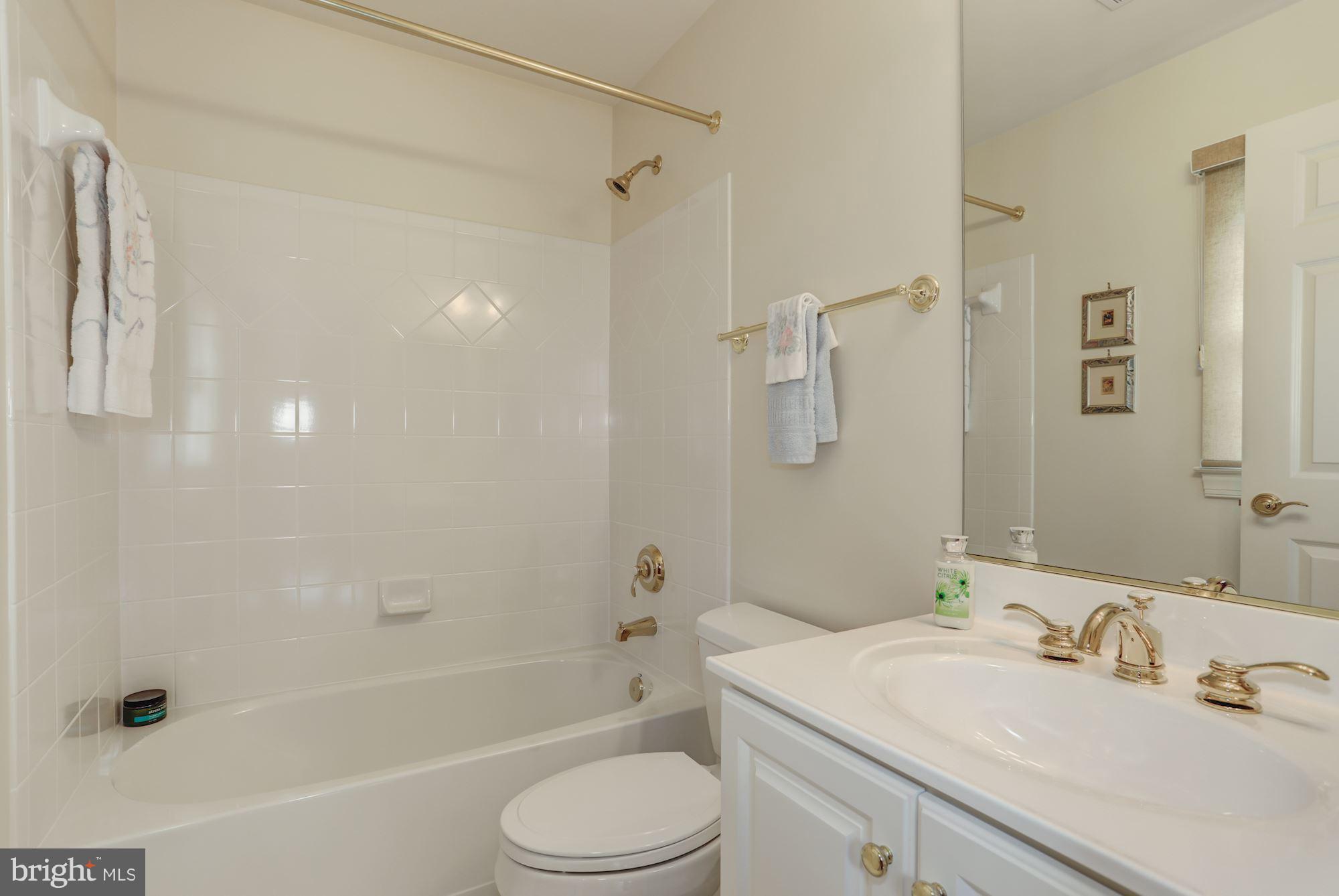 8317 Roxborough Loop Gainesville, VA 20155 - Photo 23 of 32 Ensuite Bath