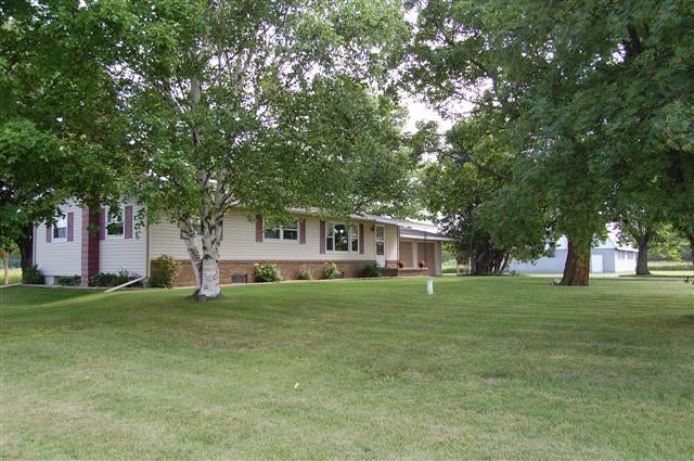 8560 East Levering Road Levering, MI 49755 - Photo 2 of 27 Gallery Image 2