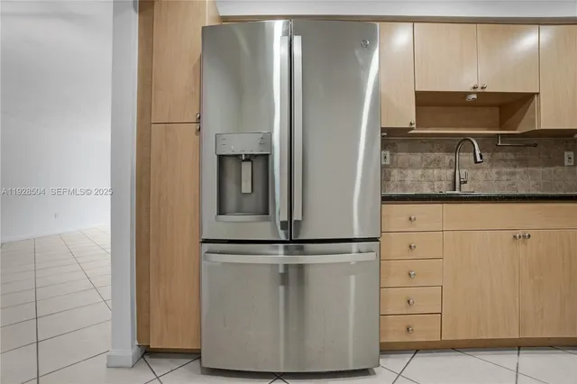 $2,650 | 10350 West Bay Harbor Drive, Unit 2L, Bay Harbor Islands, FL 33154