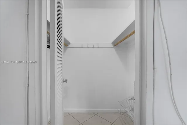 $2,650 | 10350 West Bay Harbor Drive, Unit 2L, Bay Harbor Islands, FL 33154