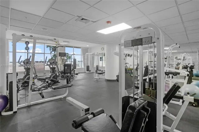 $2,650 | 10350 West Bay Harbor Drive, Unit 2L, Bay Harbor Islands, FL 33154