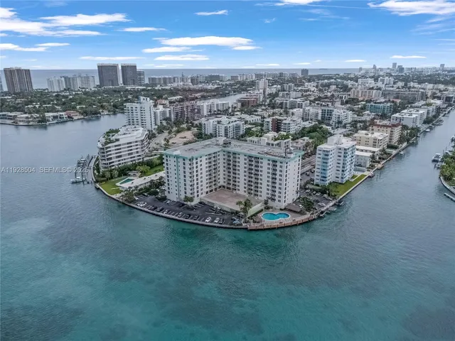 $2,650 | 10350 West Bay Harbor Drive, Unit 2L, Bay Harbor Islands, FL 33154