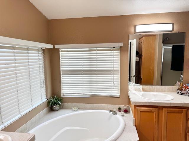 2900 Fairview Road, Unit 4 Hollister, CA 95023 - Photo 14 of 15 Gallery Image 14