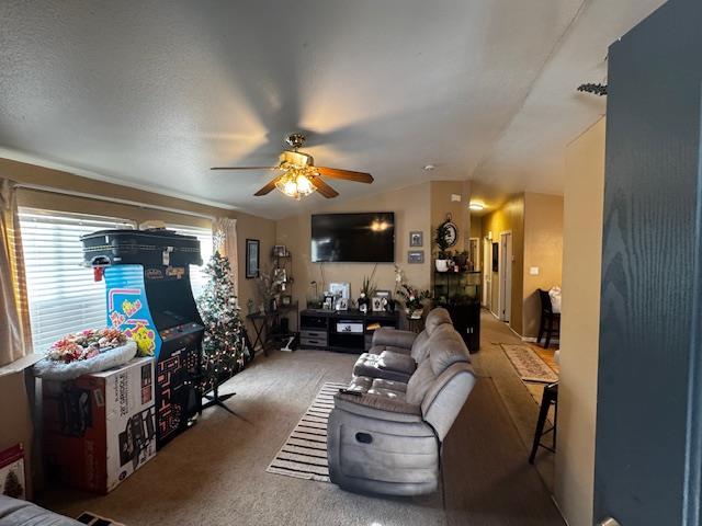 2900 Fairview Road, Unit 4 Hollister, CA 95023 - Photo 9 of 15 Gallery Image 9