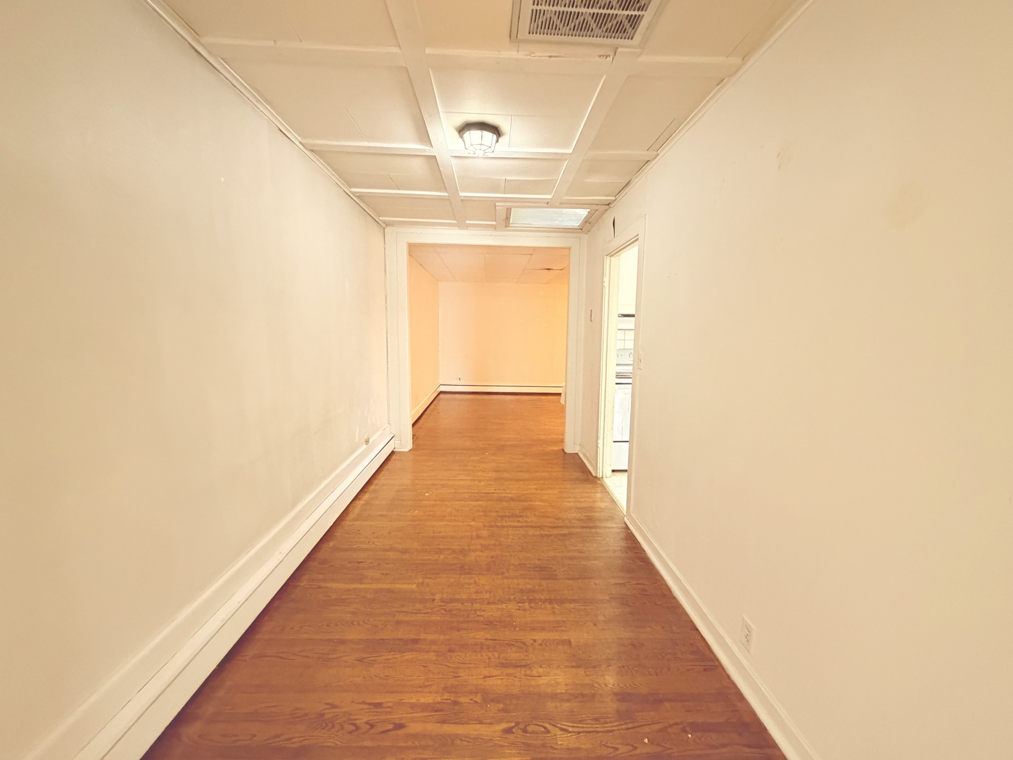 134 West State Street, Unit 3 Sycamore, IL 60178 - Photo 7 of 14