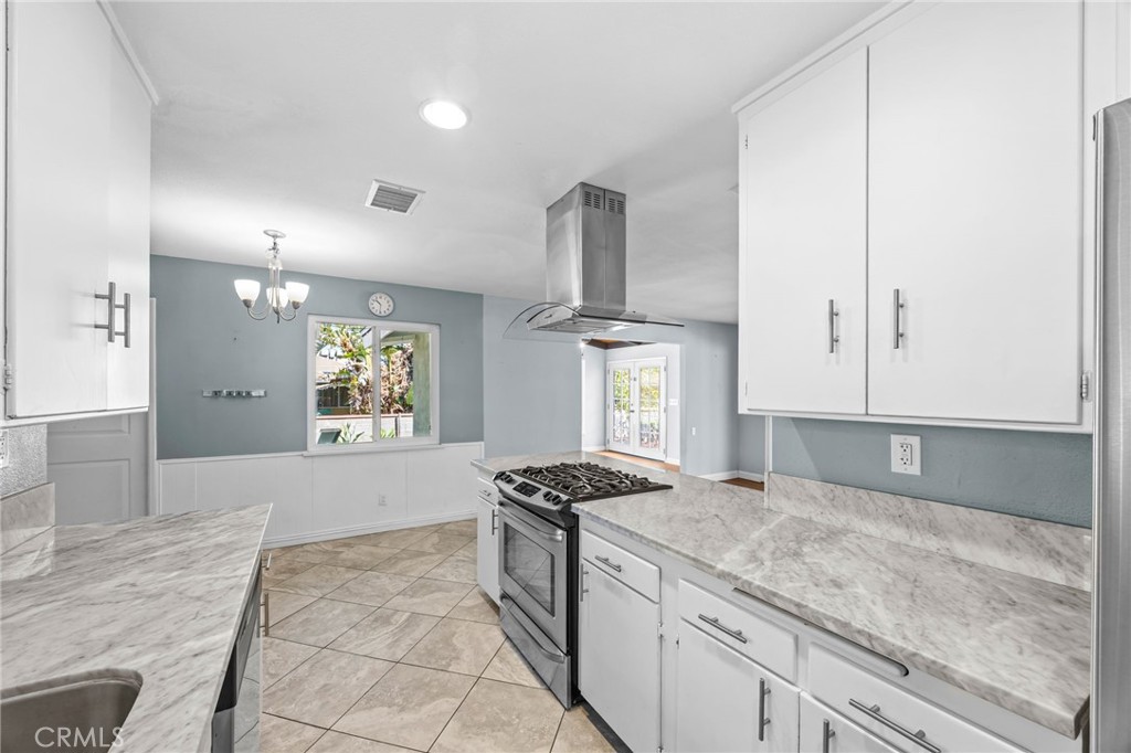 2943 Gertrude Street Riverside, CA 92506 - Photo 12 of 44 Gallery Image 12