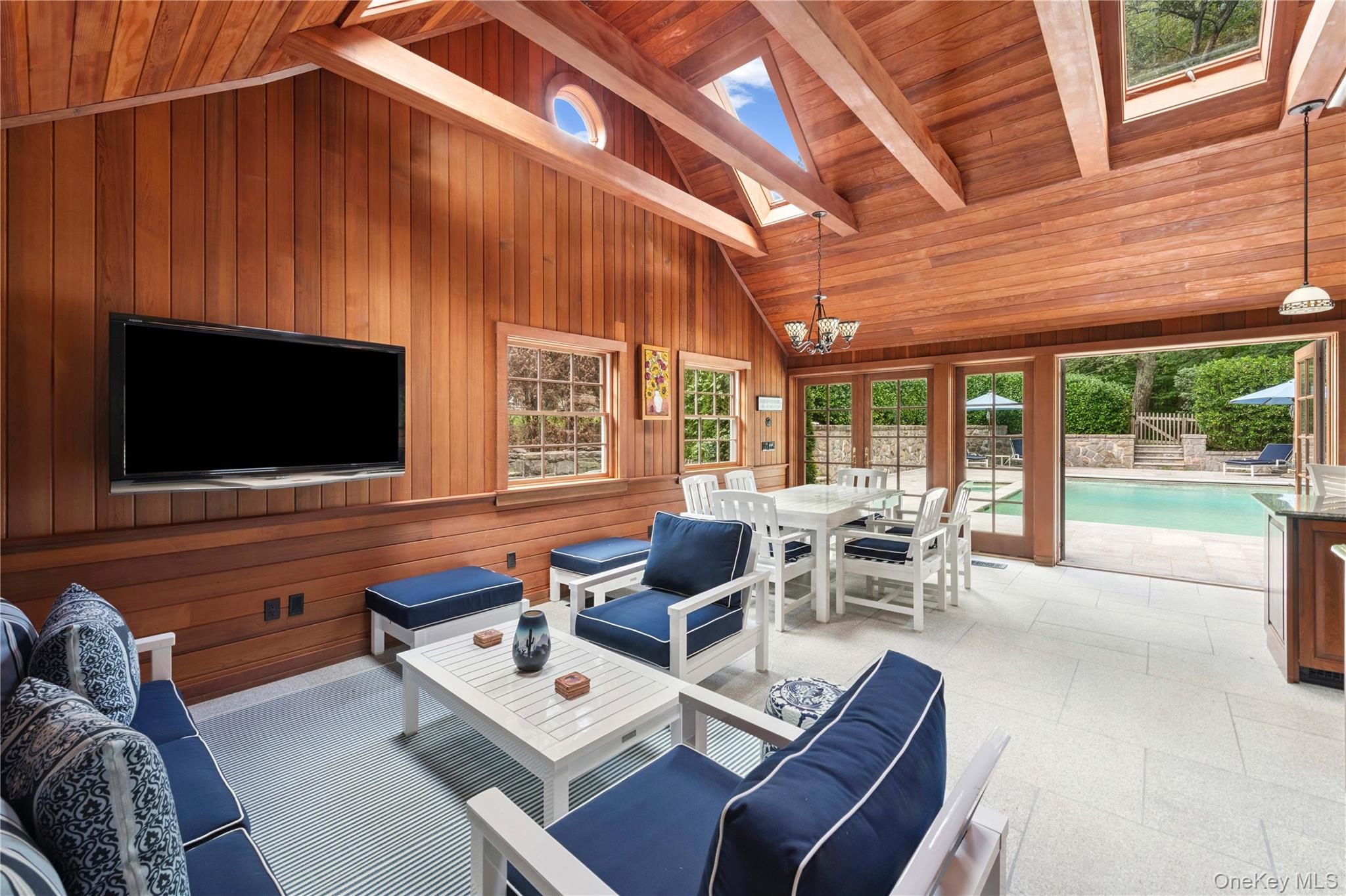 284 West Patent Road Bedford, NY 10549 - Photo 35 of 40 Gallery Image 35