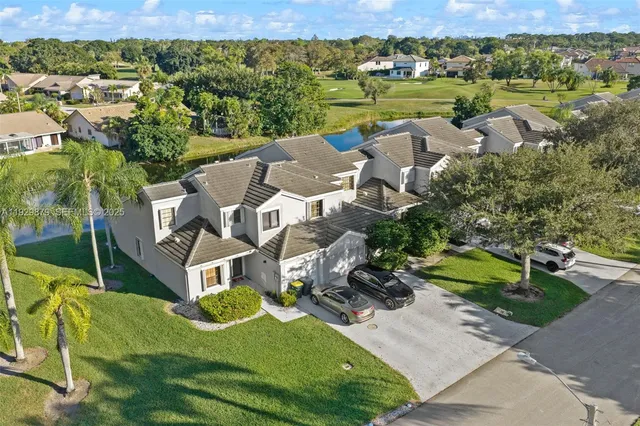 $450,000 | 7878 Northwest 84th Terrace, Tamarac, FL 33321