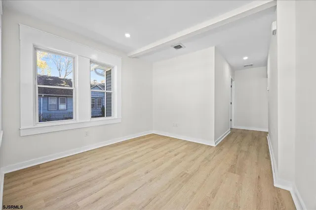 $375,000 | 243 Pennsylvania Avenue, Absecon, NJ 08201