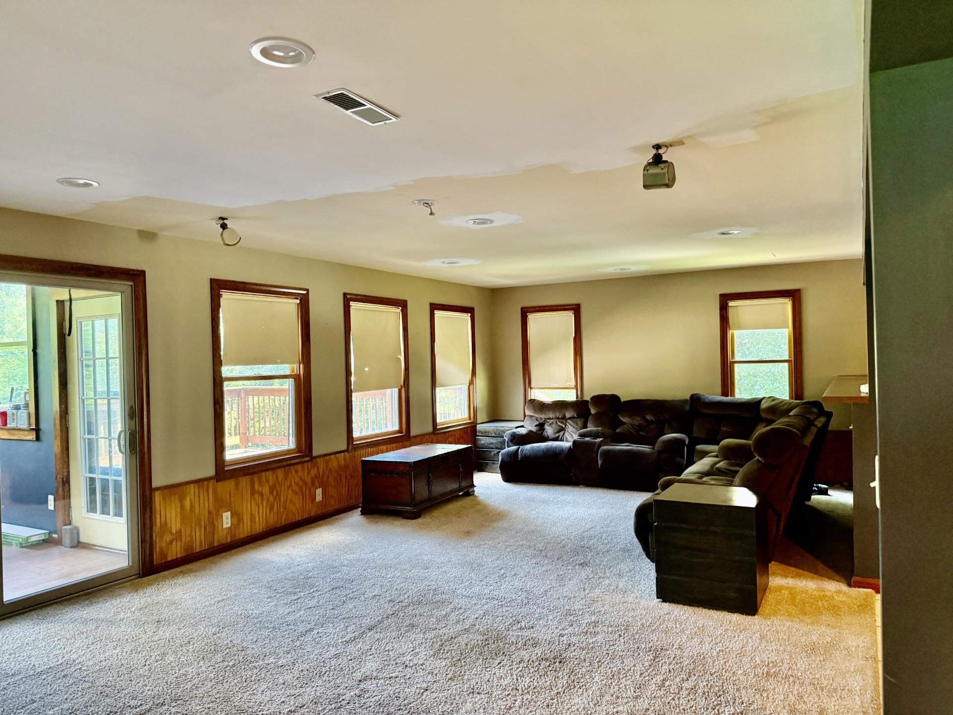 827 North 2199th Road Tonica, IL 61370 - Photo 3 of 9