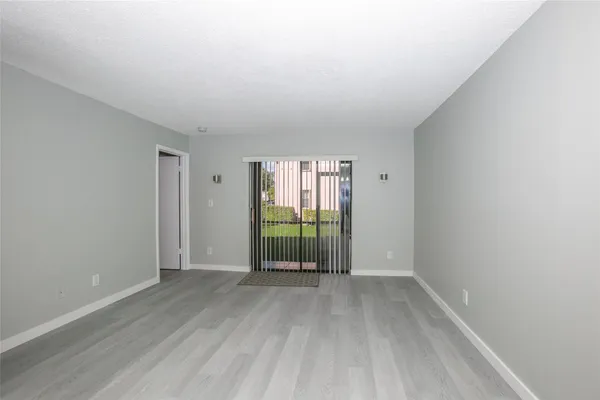 $2,100 | 10557 Northwest 10th Street, Unit 101, Pembroke Pines, FL 33026