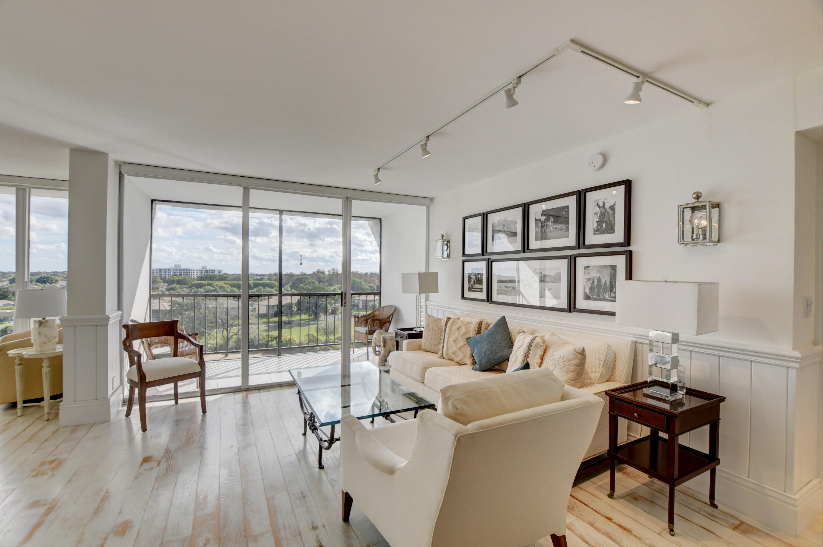 7738 Lakeside Boulevard, Unit 386 Boca Raton, FL 33434 - Photo 3 of 31 Living