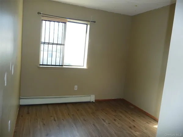 $2,500 | 39 Cedar Court, Middletown, NY 10940