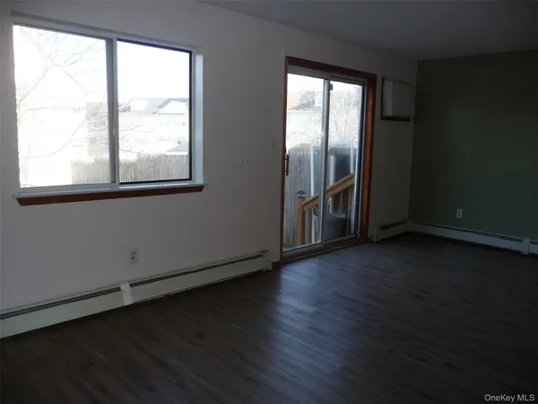 $2,500 | 39 Cedar Court, Middletown, NY 10940