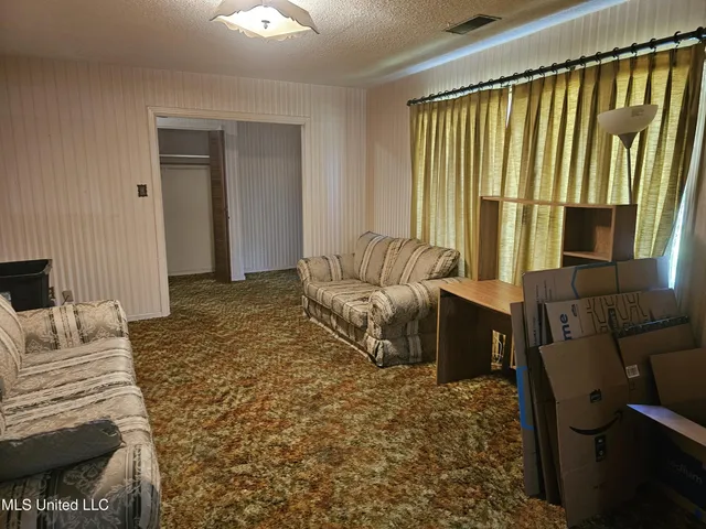 $120,000 | 1373 Martha Drive, Greenville, MS 38703