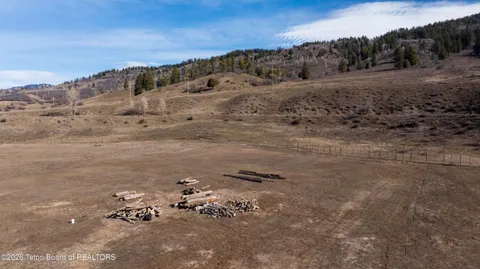 $995,000 | 115559 Hwy 89 Alpine Wy, Alpine, WY 83128