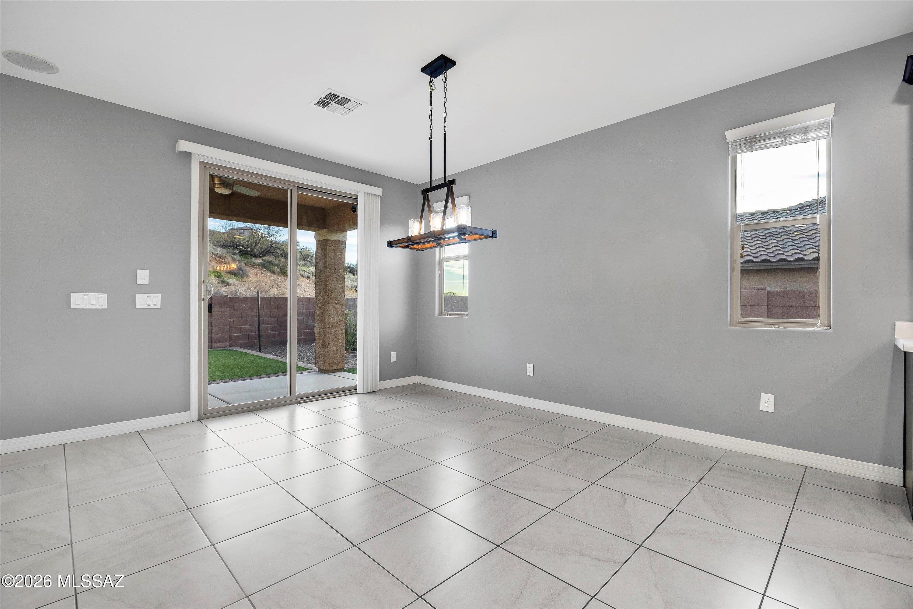 38655 South Running Roses Lane Saddlebrooke, AZ 85739 - Photo 18 of 49